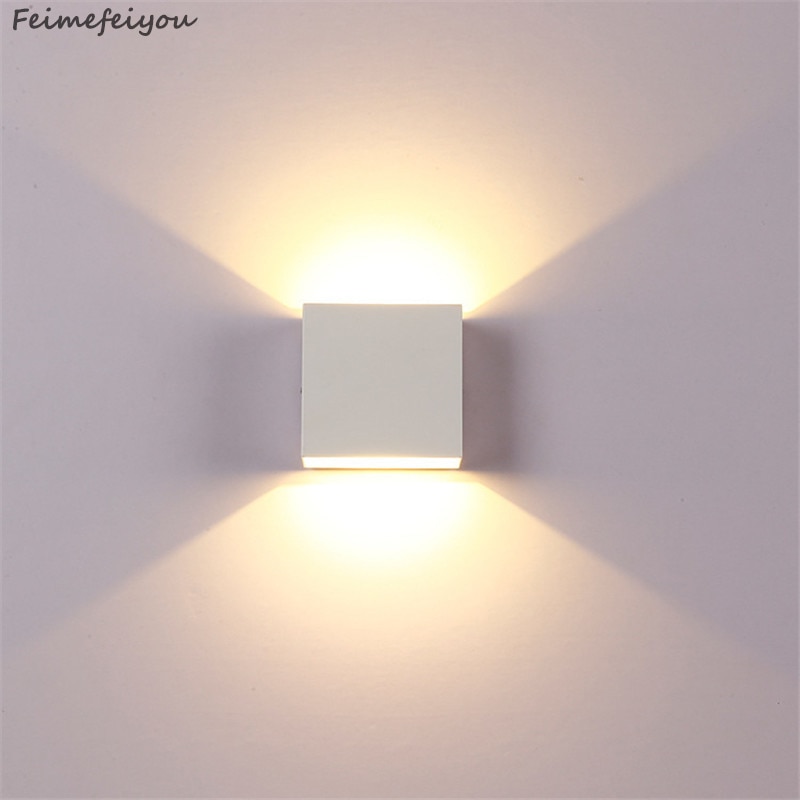 Proyector aplique pared luz indirecta, efecto iluminación suave y cálida
