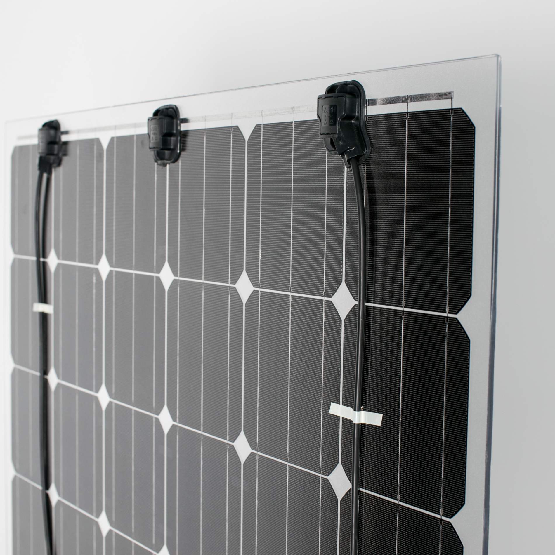 Innovador panel solar para pergolas transparente