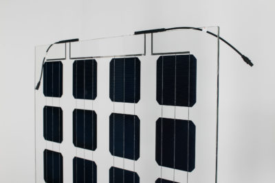 Panel solar transparente para agricultura invernaderos